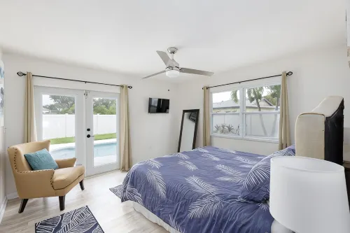 Heated Safe Family Pet Friendly Pool Home Near the Beaches Sleeps 12 Fire Pit - Wifi