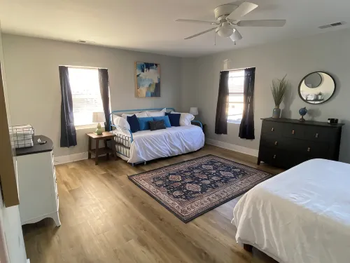 South Jersey Suburban Hideaway - Homestays