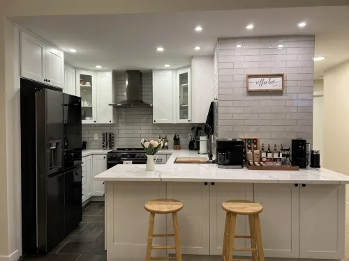 Luxury Condo-Downtown Bellevue - ที่มีสระว่ายน้ำ