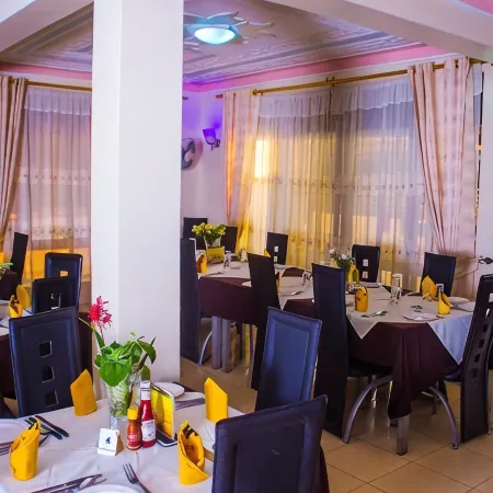 Hotel Paradise on the Nile