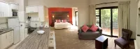 The Hub Urban Hotel - 3-Star
