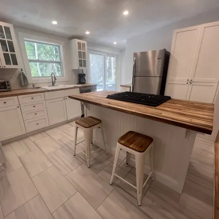 Newly Renovated 3 Bedroom, 1.5 Bath Rental in Hyannis, 1.5 miles to beach