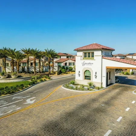 PGA WEST - NEW! 3bd/3.5bth House w/Pool, Gym, Golf Cart, EV Charger