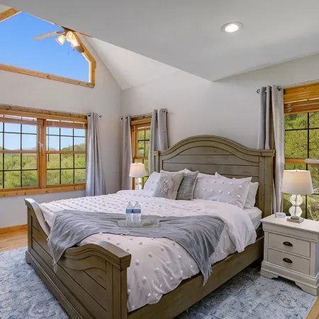 NEW! Valley View Mountain Getaway