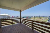 Yellowtail Flats ~ New house on canal in Rockport ~ Great outdoor Space - 4 tähden