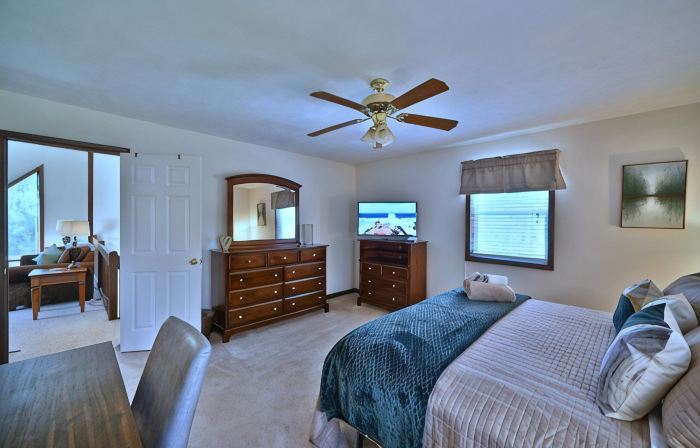 Cozy Pocono Chalet