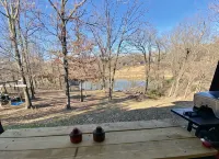 Cozy and Relaxing Lake House close to Lake of the Arbuckles - 4-Star