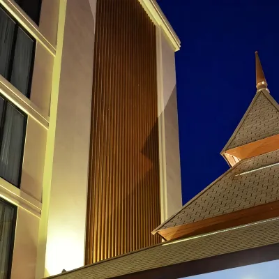 เทวัญ จอมเทียน พัทยา โรงแรมใกล้อันเดอร์ วอเตอร์ เวิล์ด พัทยา