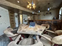 Your large group adventure outpost to 4 National Parks - de charme