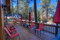Smokey Joes 5 Bedroom Cabin by RedAwning - 2-Star