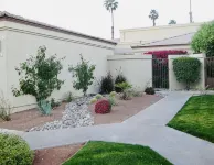Stunning elevated mountain and lake views at Palm Valley Country Club! - 2 tähden