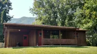 Cozy Cottage near National Park w/ Awesome Mountain Views! Extremely clean! - Hytter
