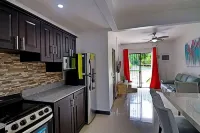 2-Bd Unit with Pool, 2 Blocks from Beach - 2-Star