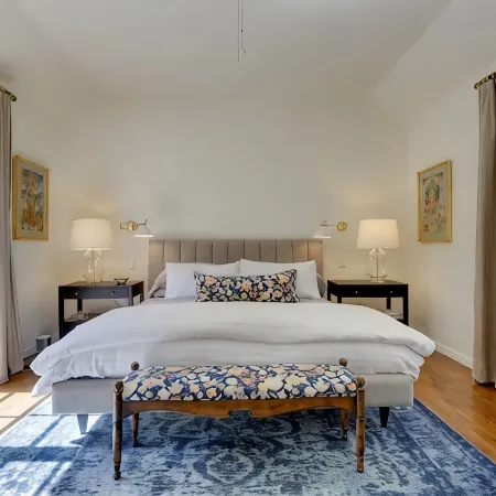 Sonoma Sunshine, by Vinifera Homes