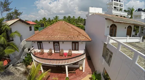 โรงแรม รอยัล บีช ฮิกกาดูวา - ที่มีที่จอดรถ