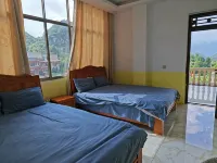 Huanpeng Courtyard Homestay - 2-Star