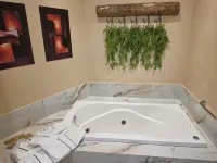 BALI MAR HOTEL - Bathtub