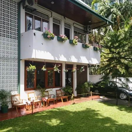 Sharon Inn