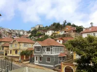 Comarca Valparaíso - parking