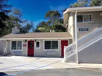 Pelican Inn Monterey Hotels near Casa Serrano