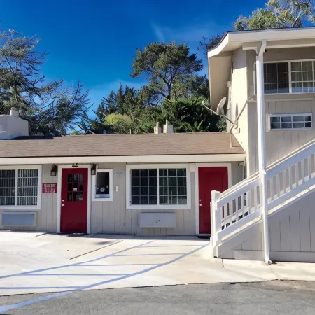 Pelican Inn Monterey