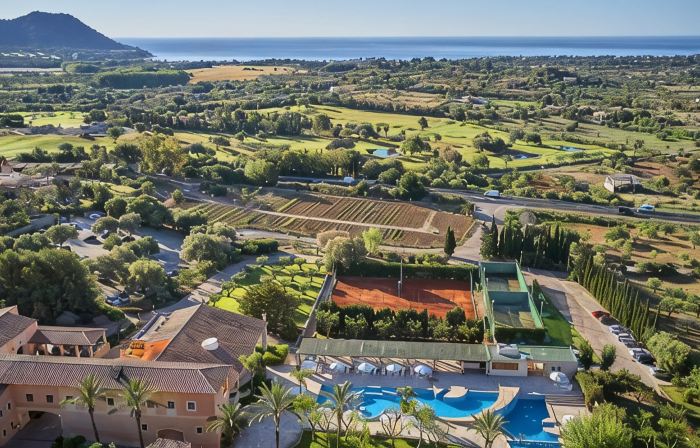 Pula Suites Boutique Resort