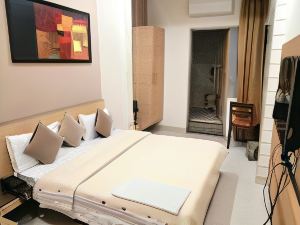 Hotel R One Inn(A Unit of Ram Saroj Palace Sagar)