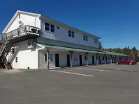 The Brookside Inn Hotels in Houlton