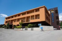 Sunny Palace Hotel Restaurant Hotels in Giuliano di Roma