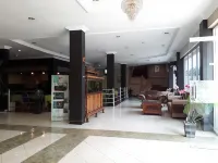 Central City Hotel Hotels in Gunung Ibul