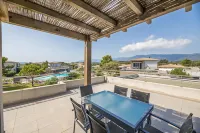 Résidence Pierre & Vacances Premium les Villas de Porto-Vecchio Hotels in Lecci