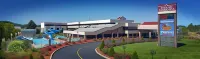 Grand Marquis Waterpark Hotel & Suites