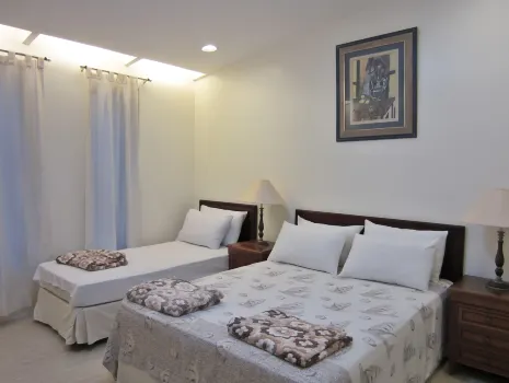 Agreeable Family Baguio Suites Hotels in der Nähe von Die Grotte von Lourdes