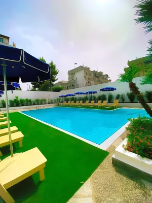 Vittoria Parc Hotel Hotels near Sun Beach