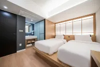 Hotel 701