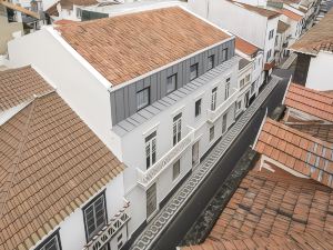 Casa da Galeria - Azores Art of Hosting