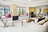 The Glebe Apartments Hotels in Queenstown
