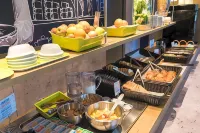Ibis Budget Bollene Hotels in Bollène