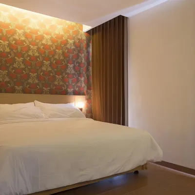 DeMira Hotel Hotel dekat Universitas Airlangga - Kampus Dharmawangsa (B)