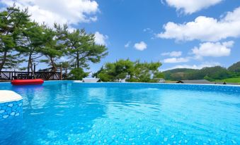 Taean (Anmyeondo) with Ocean Pension