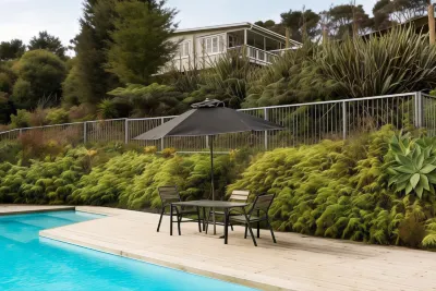 Russell-Orongo Bay Holiday Park Hotels near Bay Of Islands