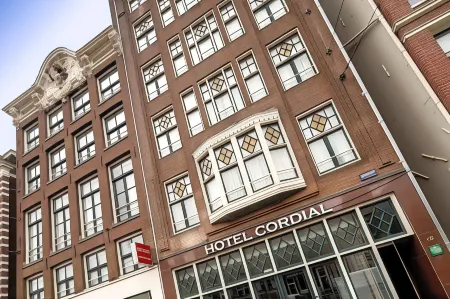 オゾ ホテルズ コーディアル アムステルダム