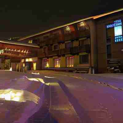 Four Points by Sheraton Bansko Hotel Exterior