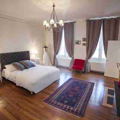 Maison des 7 Lieux Rooms