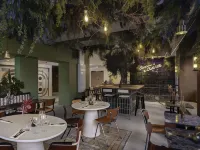 Hôtel La Belle Ville Paris Hôtels à : Les Lilas