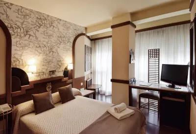 Hotel Maria Luisa Hotel a Alfoz de Quintanaduenas