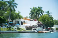 Bendito Teques Hotels in San José Vista Hermosa