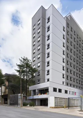 Ibis Budget São Caetano Отели рядом с достопримечательностью «Sagrada Familia Church»