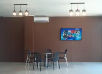 Zester Hotel Sidoarjo Hotels in Sidoarjo