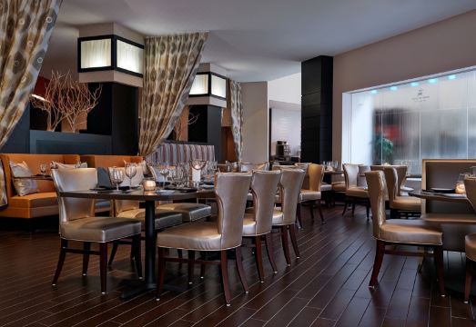 5. 르네상스 올랜도..